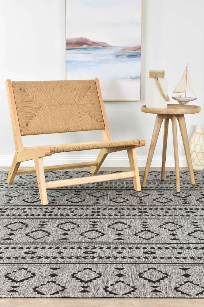 Alaska Indoor Outdoor 33 Dark Grey Rug - Image 4