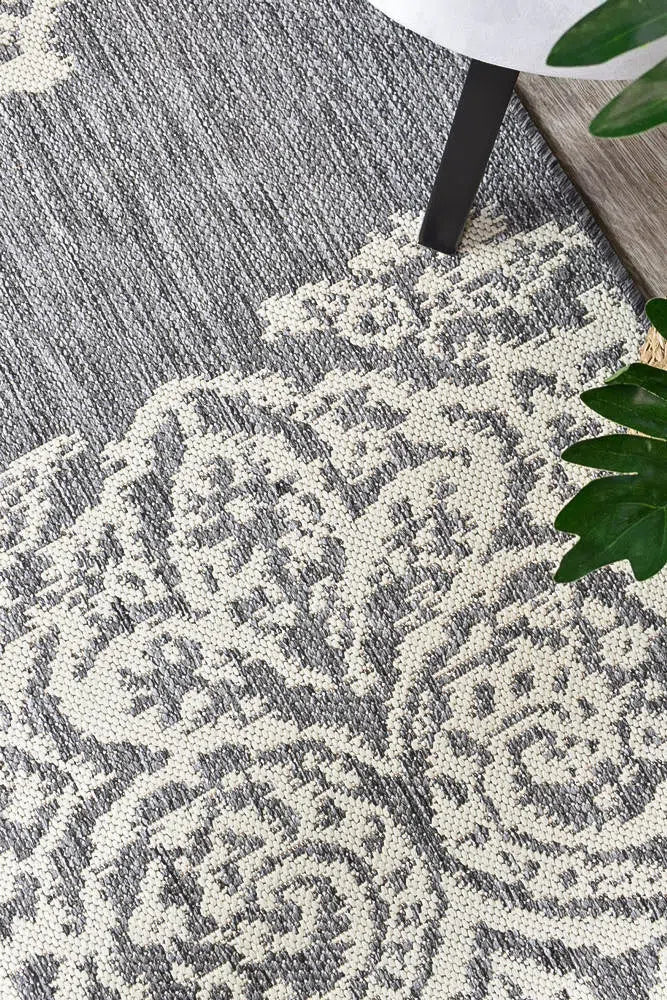 Alaska Indoor Outdoor 05 Grey Cream Rug - Image 18