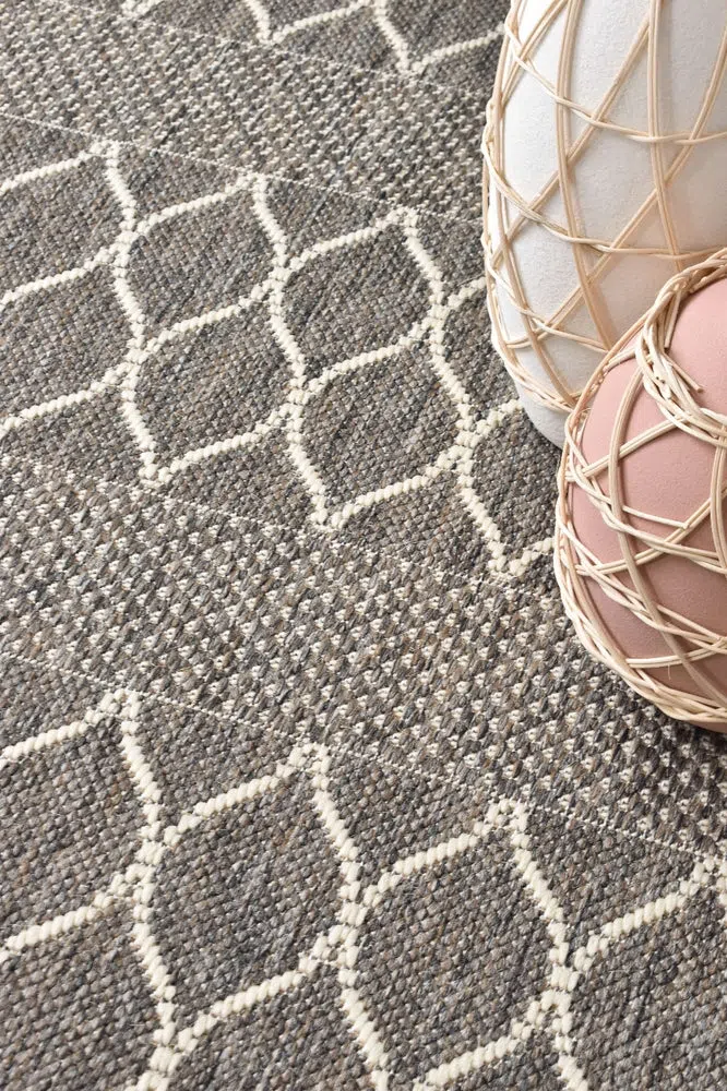 Alaska Indoor Outdoor 26 Beige Rug - Image 14