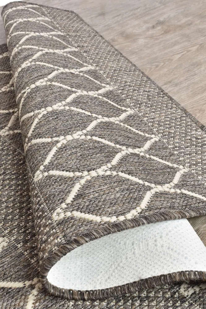 Alaska Indoor Outdoor 26 Beige Rug - Image 17