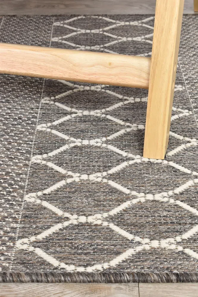 Alaska Indoor Outdoor 26 Beige Rug - Image 18