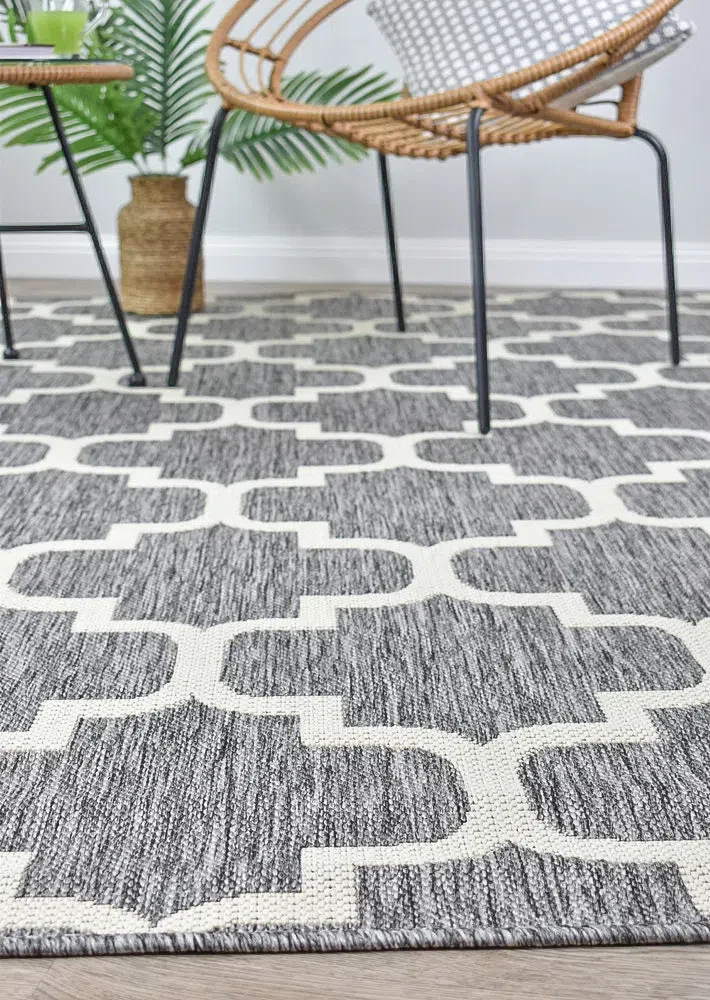 Alaska Indoor Outdoor 68 Light Grey Rug - Image 10