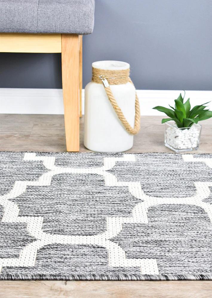 Alaska Indoor Outdoor 68 Light Grey Rug - Image 15