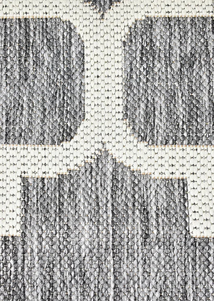 Alaska Indoor Outdoor 68 Light Grey Rug - Image 6