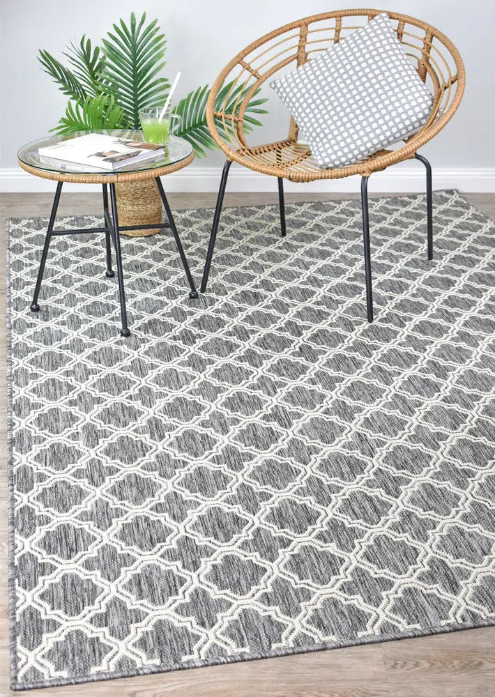Alaska Indoor Outdoor 92 Light Grey Rug - Image 10