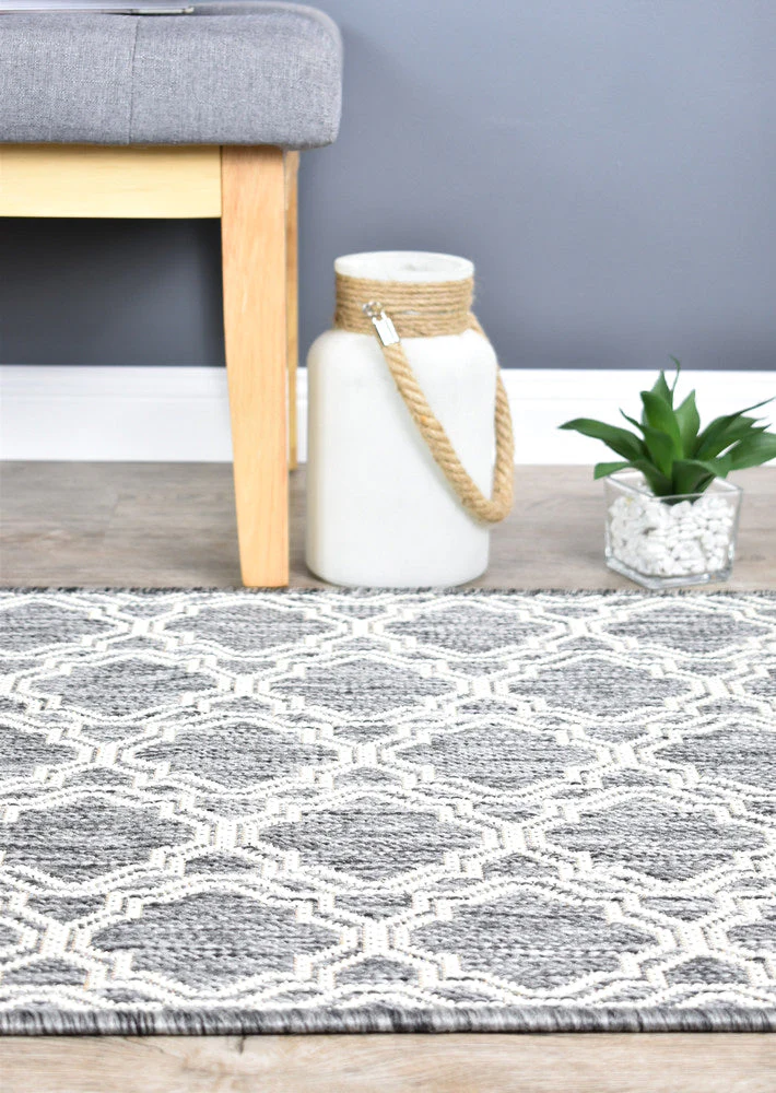 Alaska Indoor Outdoor 92 Light Grey Rug - Image 15