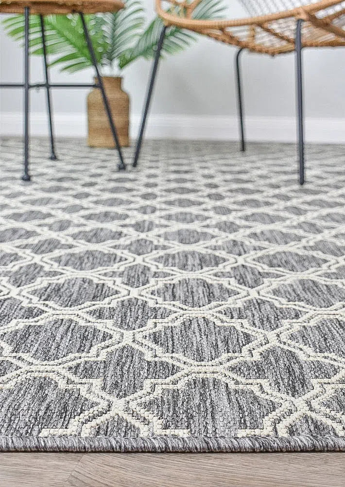 Alaska Indoor Outdoor 92 Light Grey Rug - Image 9