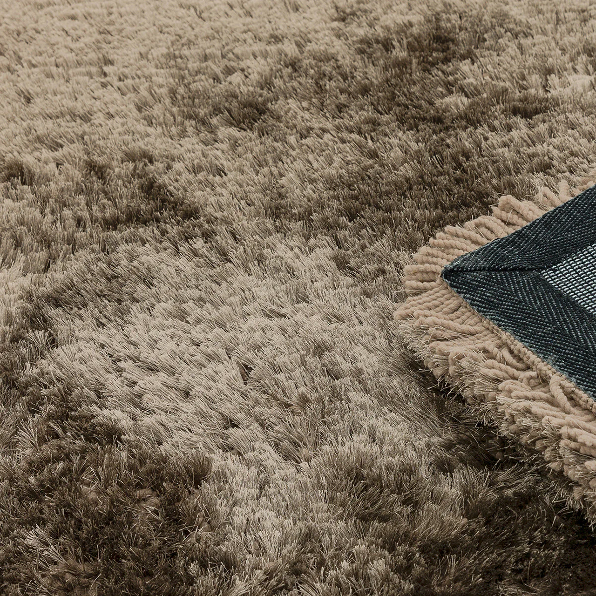 Asiatic Plush Taupe Round Rug - Image 3