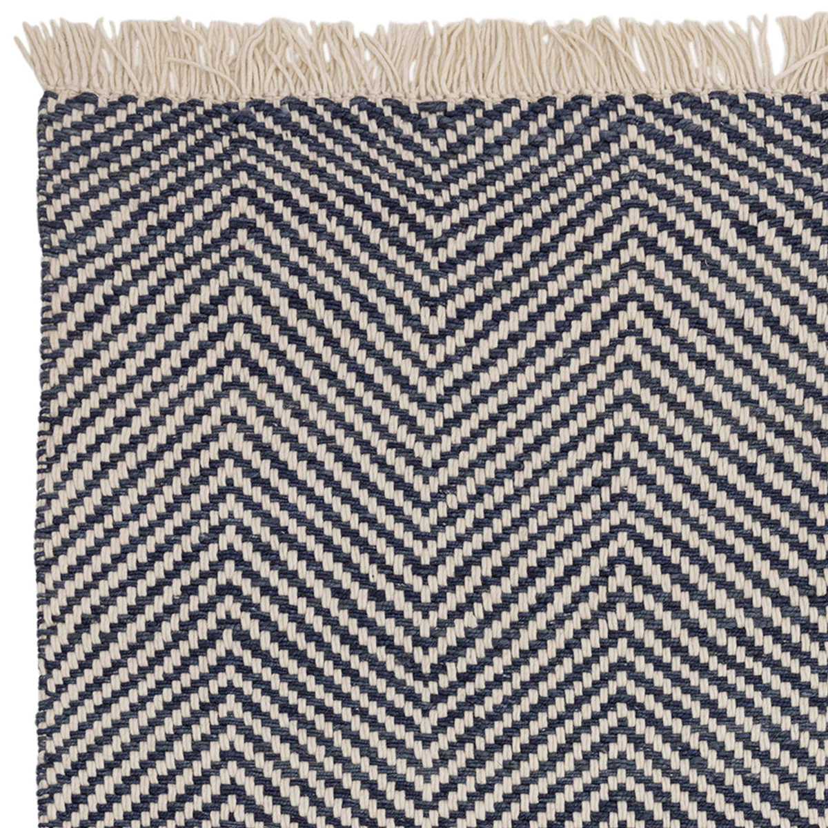 Asiatic Vigo Navy Rug - Image 4