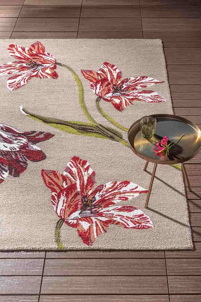 Ted Baker Botanical Tulip Burgundy 455610 Outdoor Rug - Image 2
