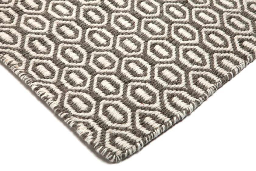 Bekal Ash Grey Indoor Outdoor Rug - Image 4