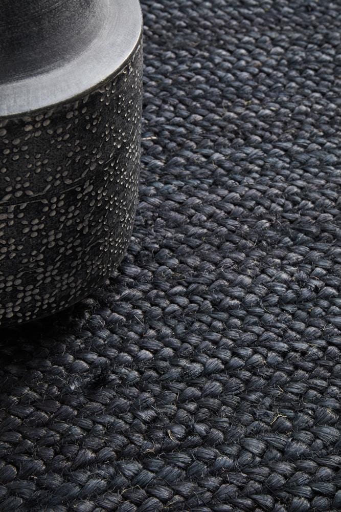 Bondi Black Rug - Image 9
