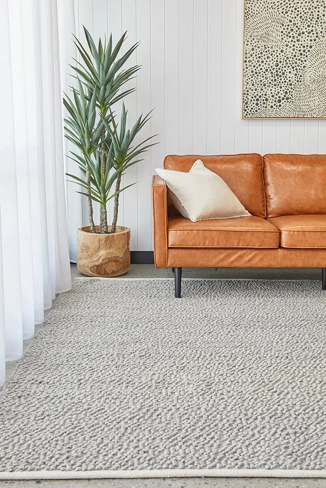 Boucle Grey Wool Rug - Image 3