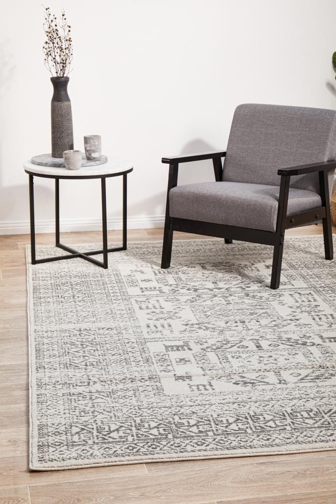 Chrome Addison Silver Rug - Image 3