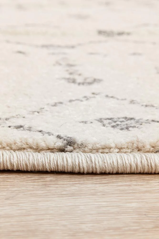 Chrome Elsa Silver Round Rug - Image 8