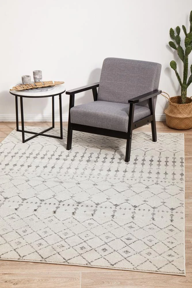 Chrome Elsa Silver Rug - Image 5