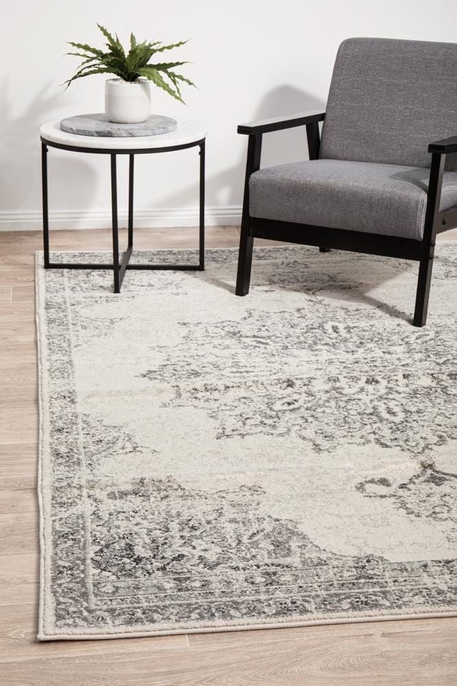 Chrome Rita Silver Rug - Image 3
