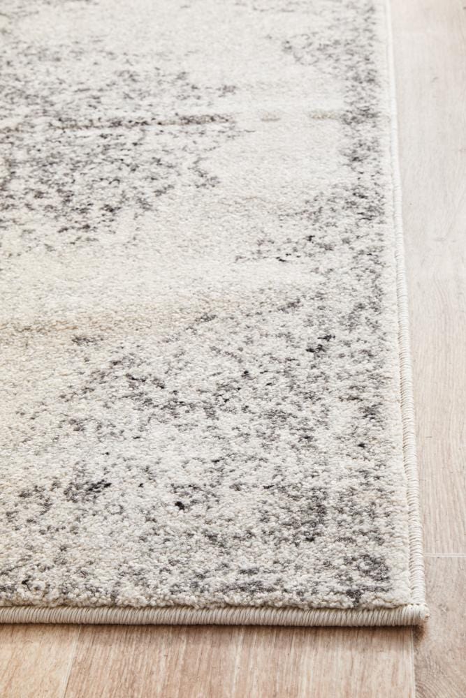 Chrome Rita Silver Runner Rug - Image 6