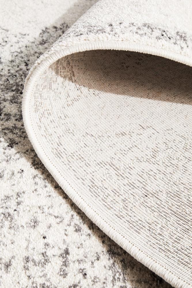 Chrome Rita Silver Runner Rug - Image 9