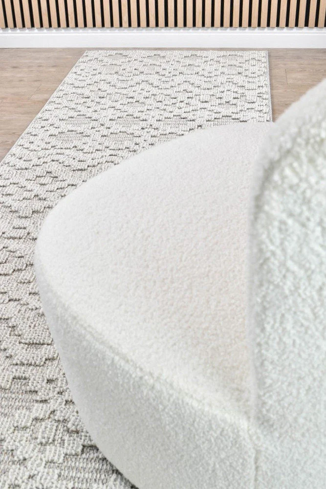 Colorado Chevron Light Grey Outdoor Rug - Image 14