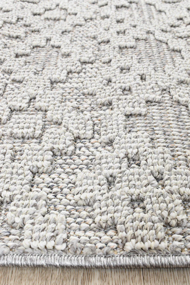 Colorado Chevron Light Grey Outdoor Rug - Image 17