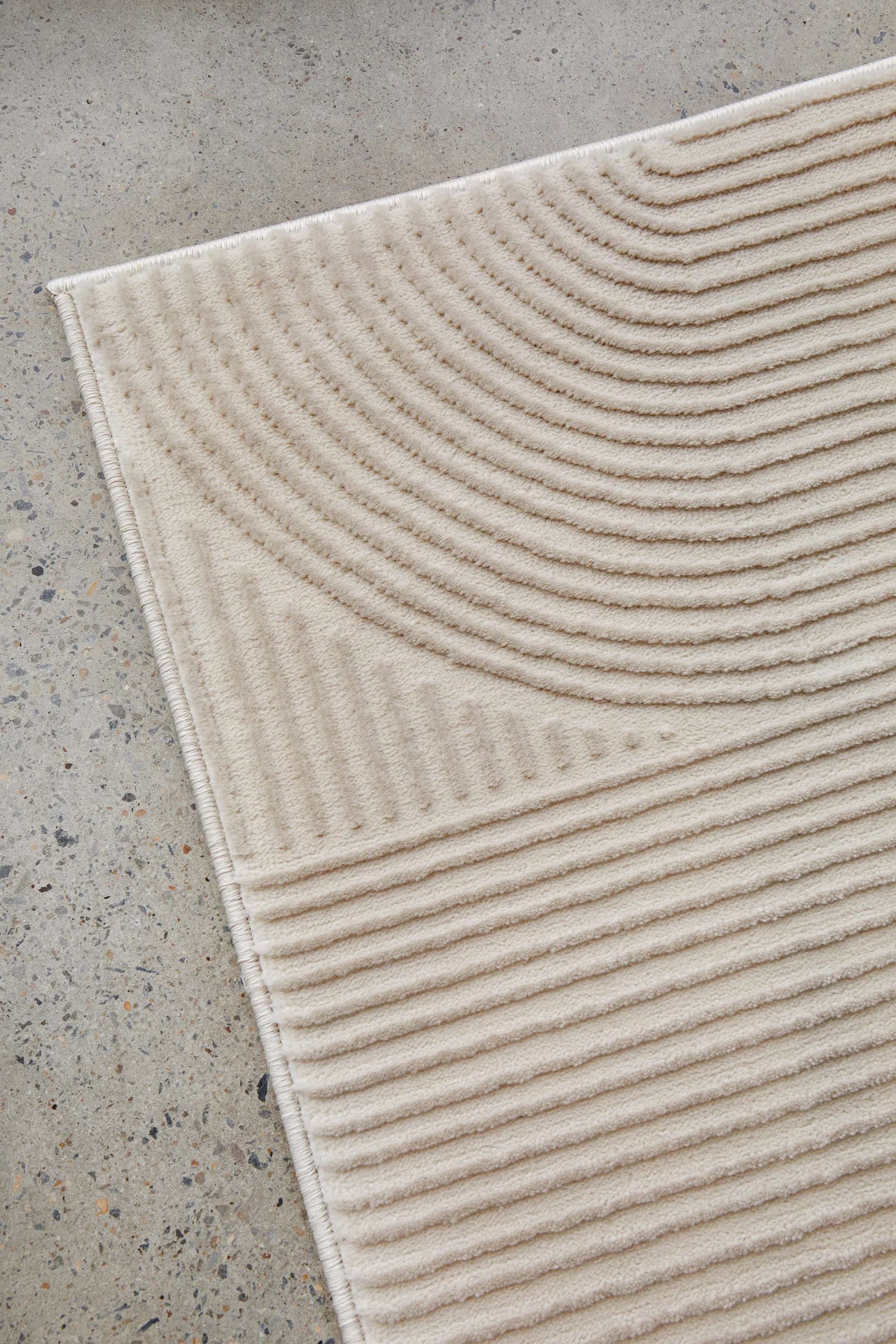 Darren Palmer Raking Linen Rug - Image 9