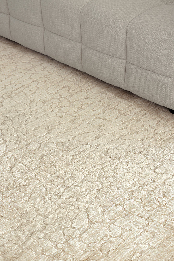 Emma Blomfield Rogue Linen Rug - Image 5