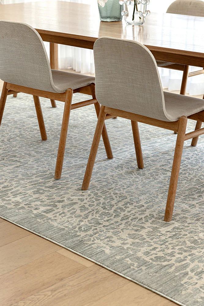 Emma Blomfield Rogue Mist Rug - Image 5
