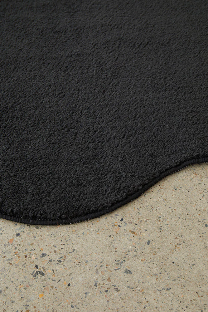 Evelyn Black Rug - Image 6