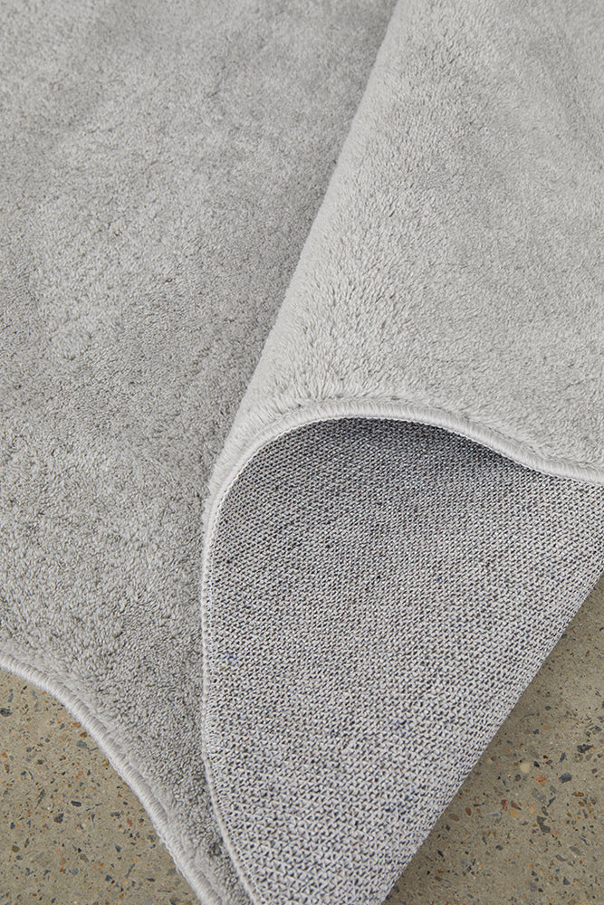 Evelyn Silver Rug - Image 8