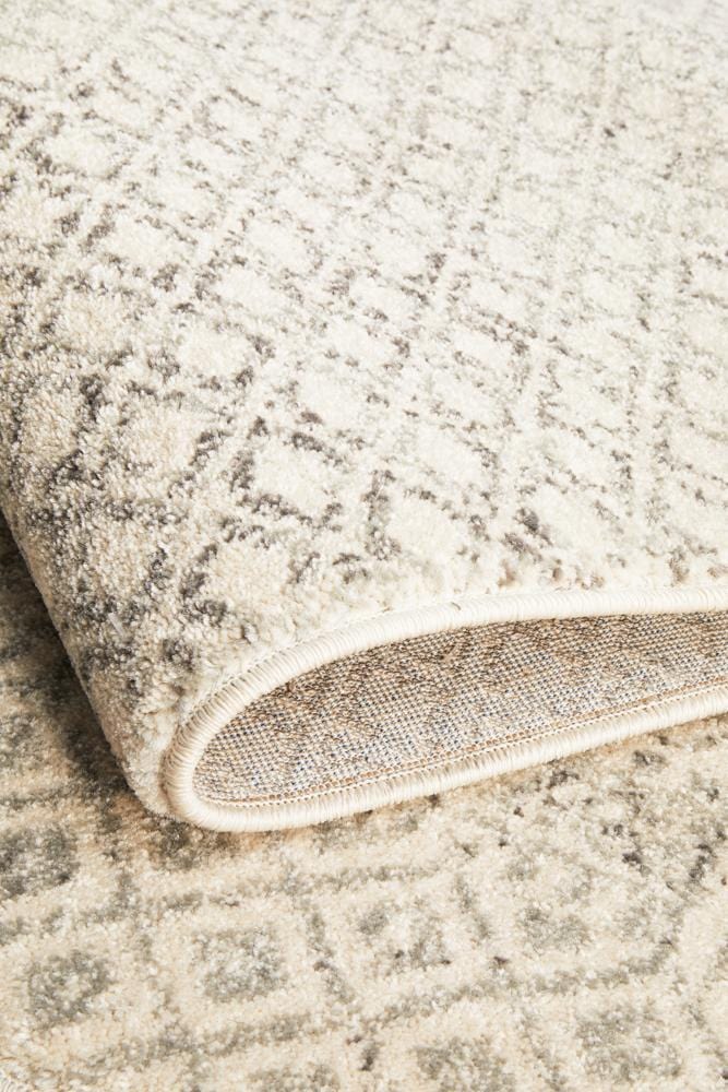 Evoke Diamond Grey Transitional Rug - Image 10