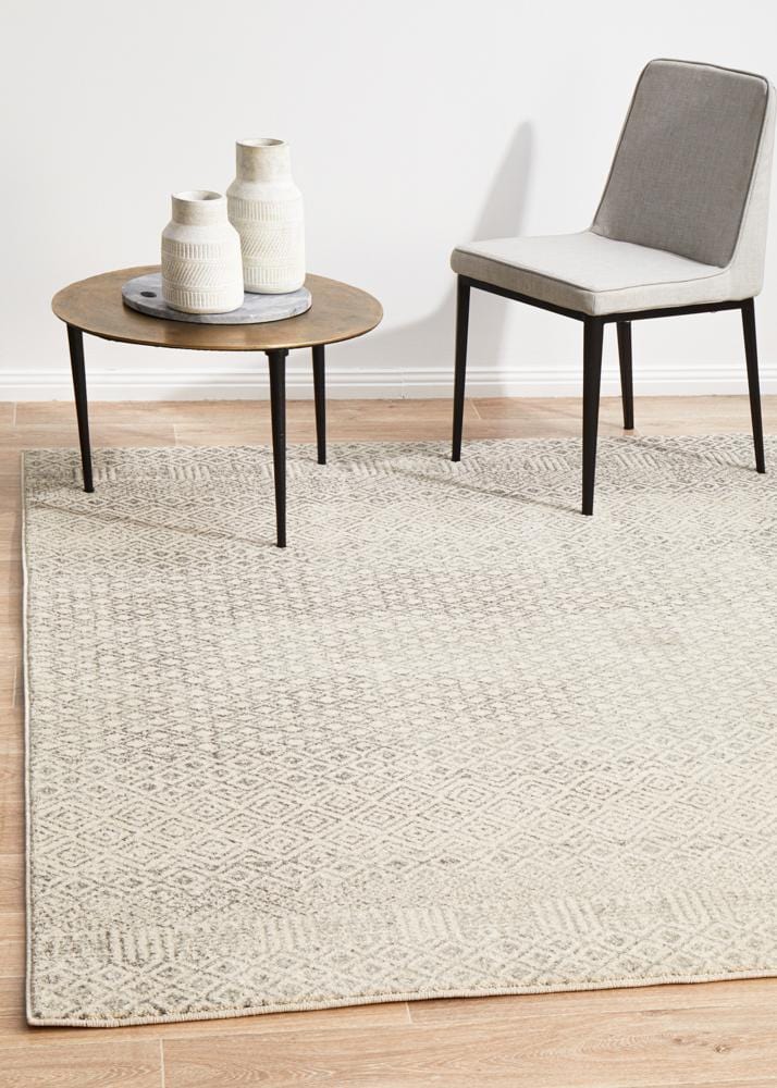Evoke Diamond Grey Transitional Rug - Image 3