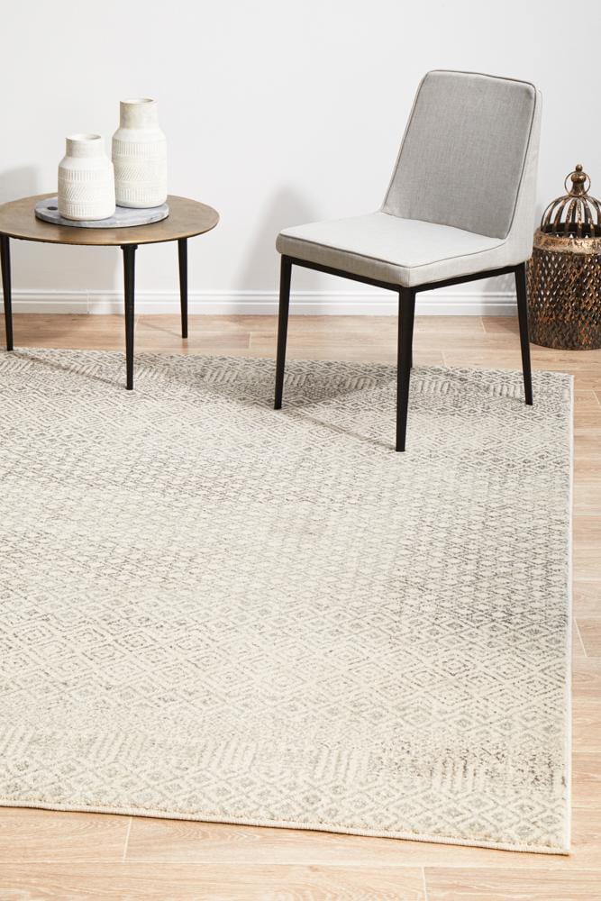 Evoke Diamond Grey Transitional Rug - Image 5