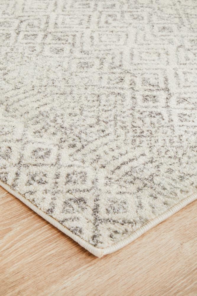 Evoke Diamond Grey Transitional Runner Rug - Image 6
