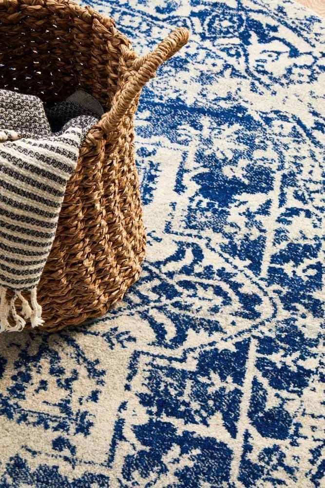 Evoke Horizon White Navy Transitional Round Rug - Image 9