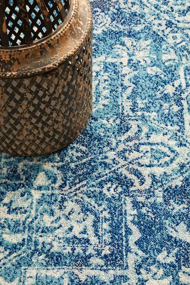 Evoke Muse Blue Transitional Round Rug - Image 8