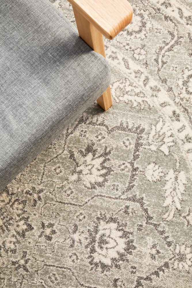 Evoke Silver Flower Transitional Round Rug - Image 9