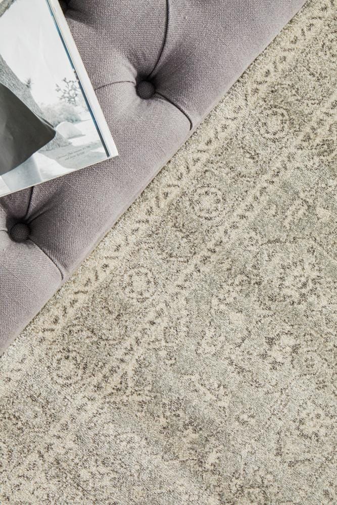 Evoke Silver Flower Transitional Runner Rug - Image 9