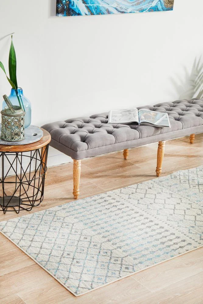 Evoke Slate White Transitional Runner Rug - Image 4