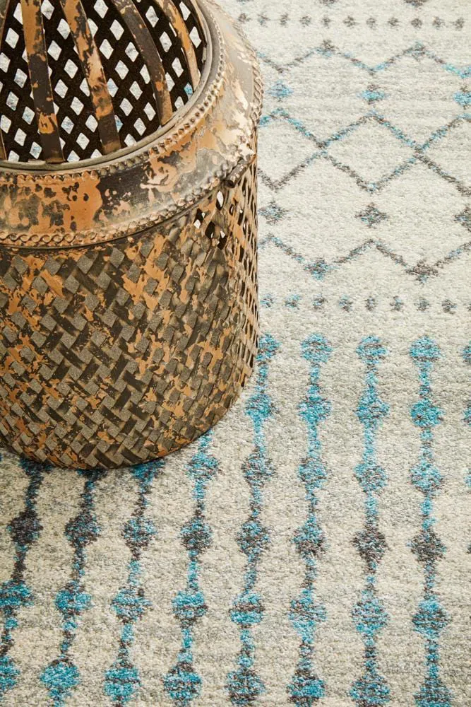 Evoke Slate White Transitional Runner Rug - Image 9