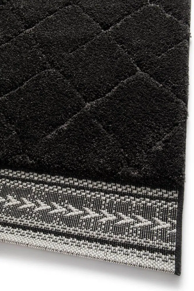 Fara 16 Black Premium Shag - Image 3