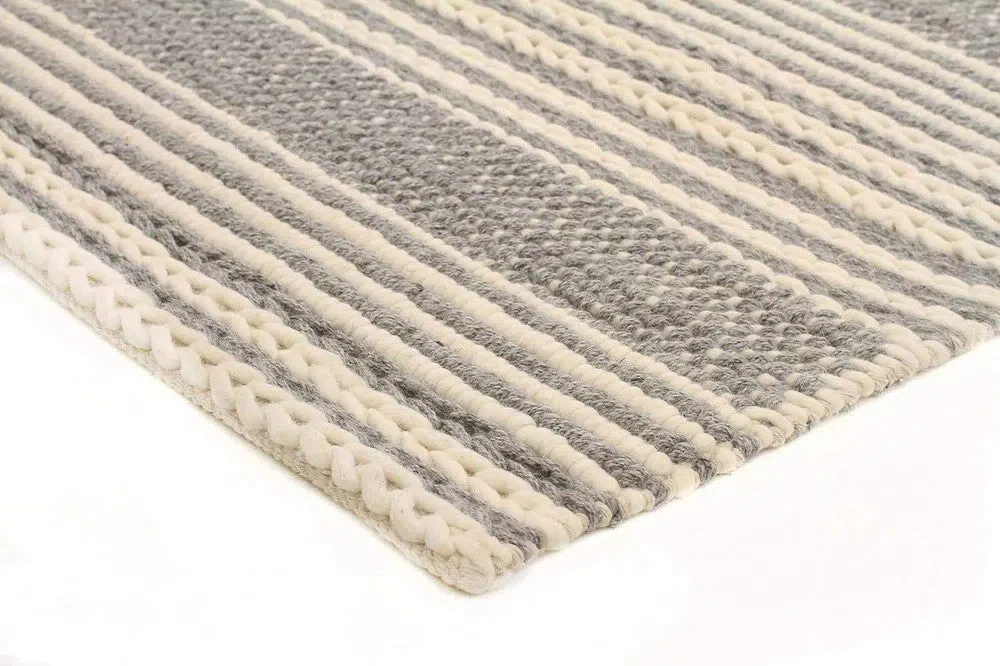 Hellena Braied Silver Felted Wool Rug - Image 4