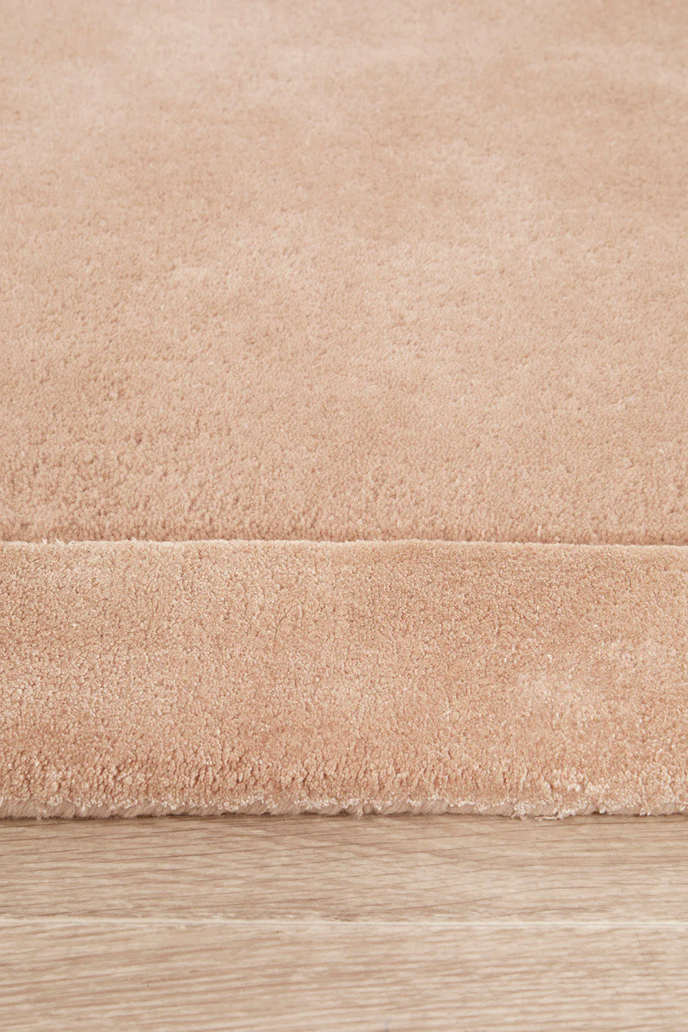 Hugo Nude Rug - Image 5