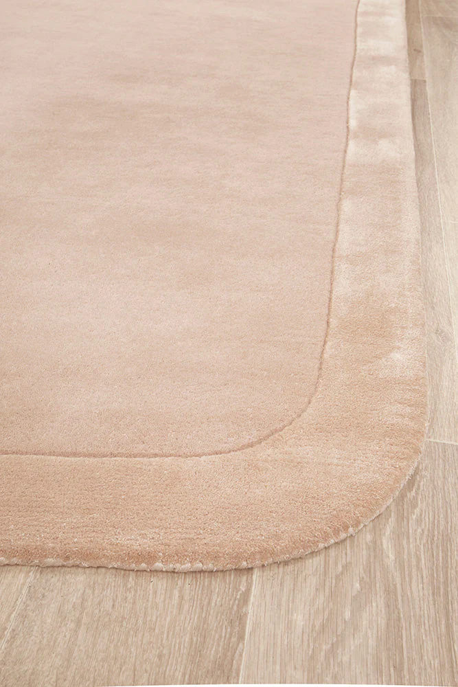 Hugo Nude Runner Rug - Image 4