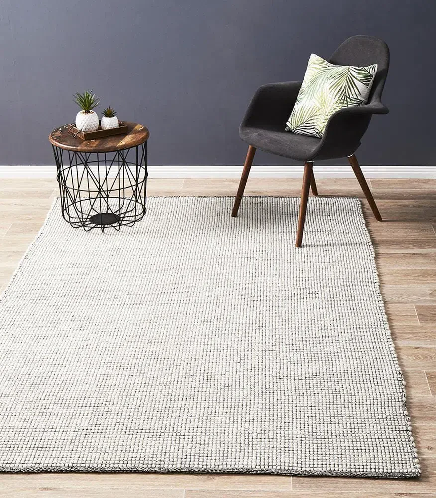 Loft Stunning Wool Black Rug - Image 3