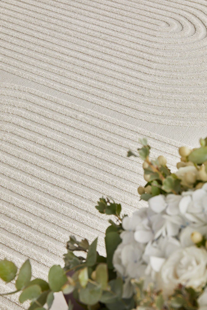 Lotus Abbey Beige Runner Rug - Image 4