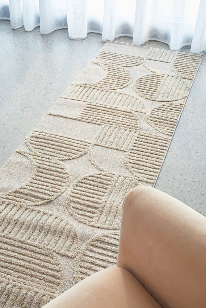 Lotus Leo Beige Runner Rug - Image 2