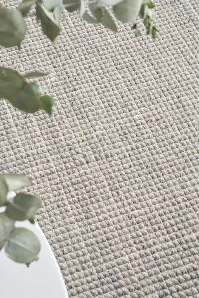 Madras Parker Dove Rug - Image 4