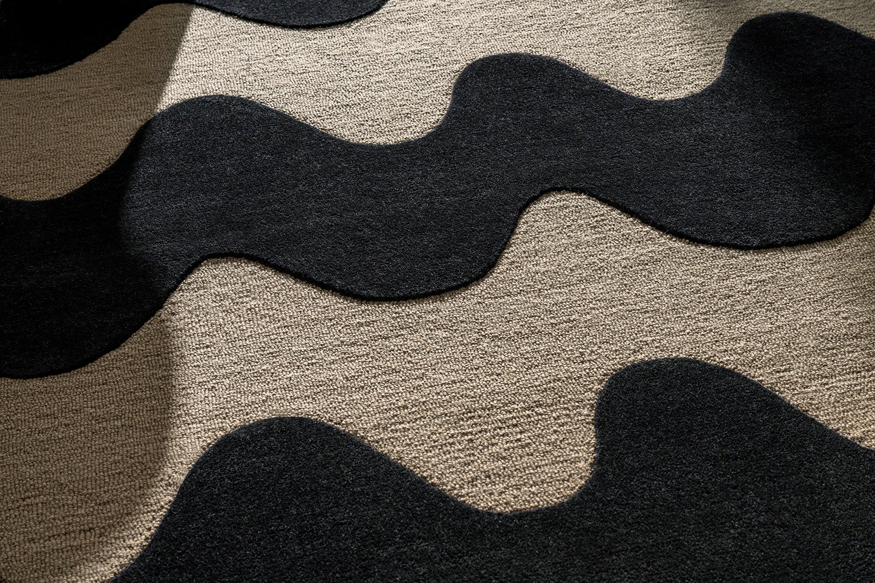 Marimekko Lokki Black 133905 Rug - Image 4