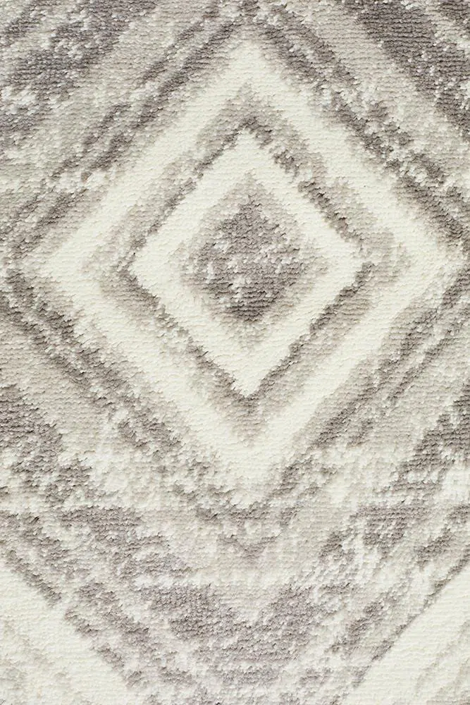 Sabrina Geo Diamonds Rug Silver Grey - Image 7